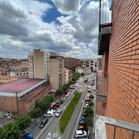 Atuaire Home Gran Apartamento Con Vistas A La Catedral De Burgos Bagian luar foto