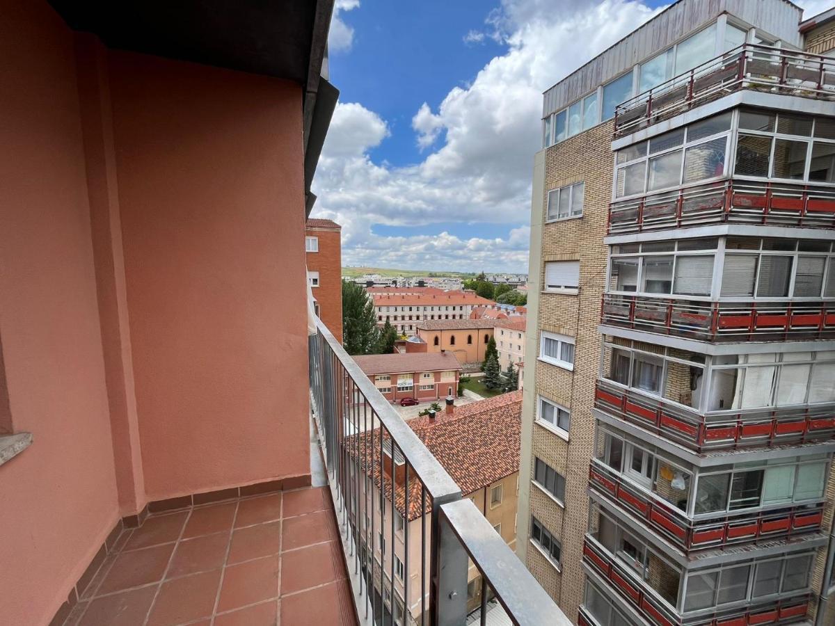 Atuaire Home Gran Apartamento Con Vistas A La Catedral De Burgos Bagian luar foto