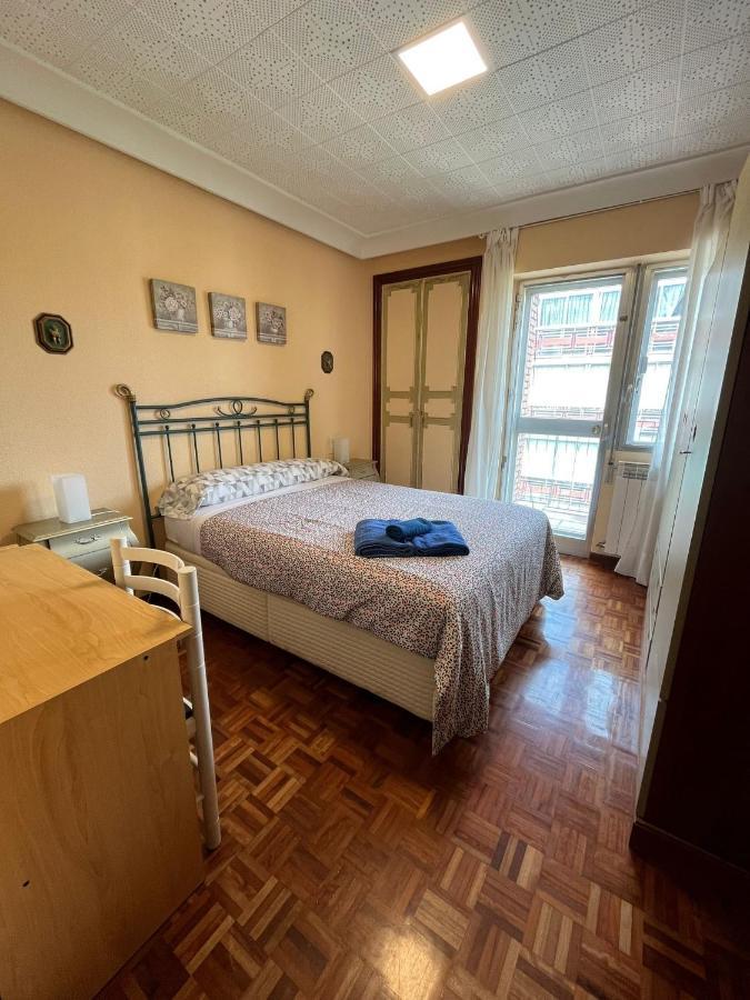 Atuaire Home Gran Apartamento Con Vistas A La Catedral De Burgos Bagian luar foto