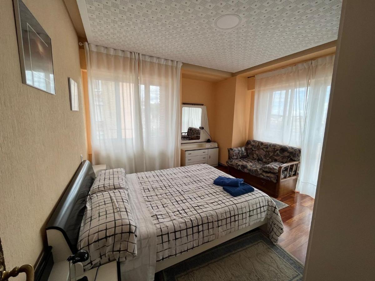 Atuaire Home Gran Apartamento Con Vistas A La Catedral De Burgos Bagian luar foto