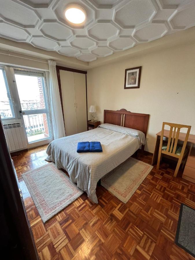 Atuaire Home Gran Apartamento Con Vistas A La Catedral De Burgos Bagian luar foto